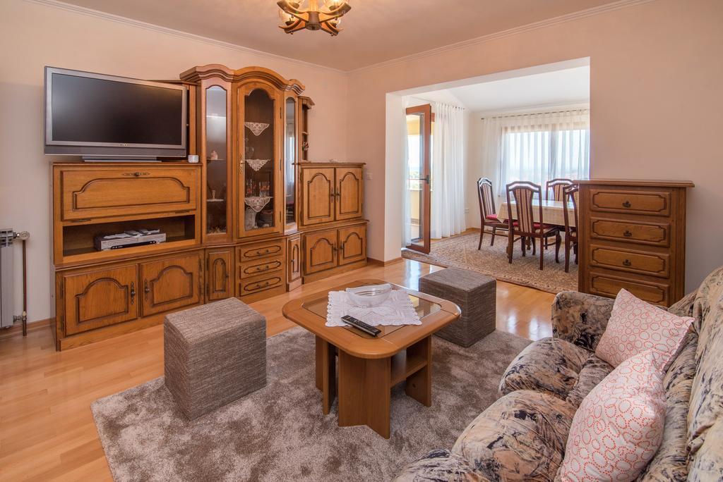 Apartman Slavko Krk Town Εξωτερικό φωτογραφία