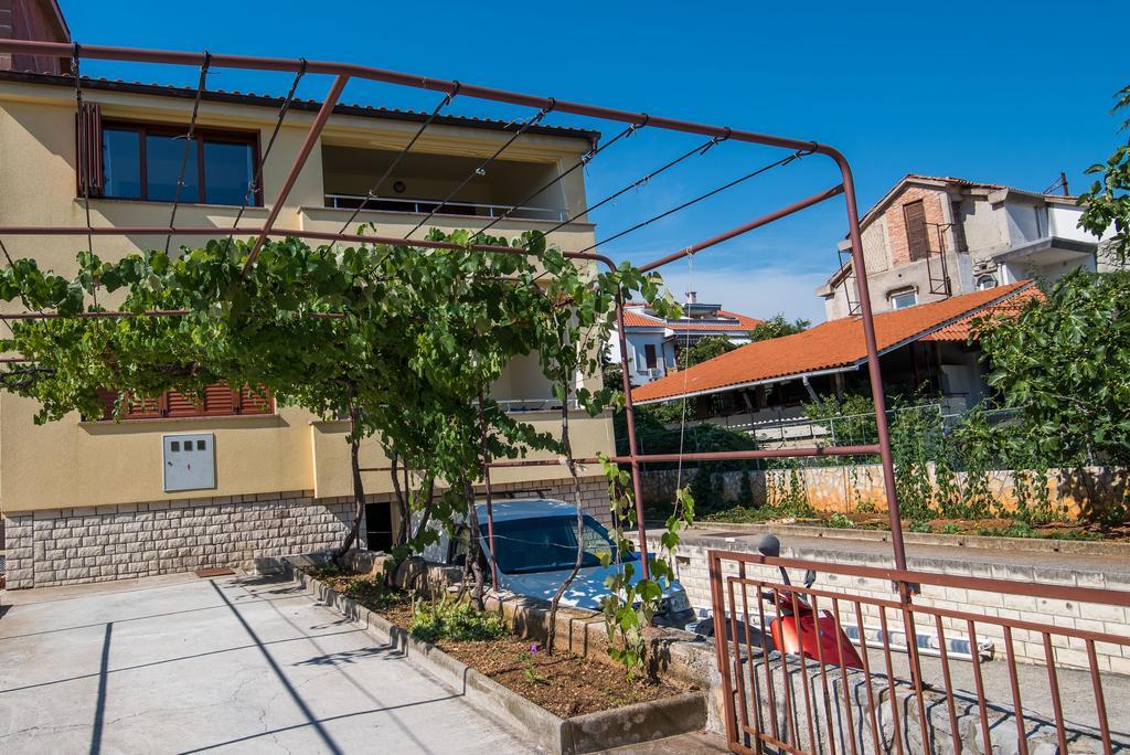Apartman Slavko Krk Town Εξωτερικό φωτογραφία
