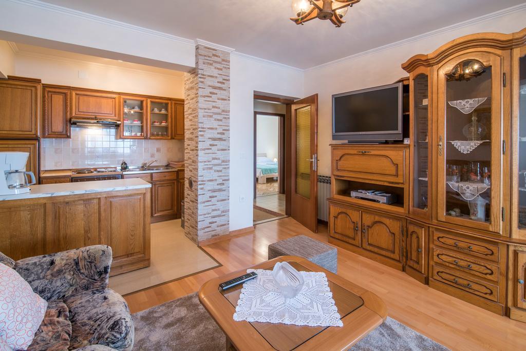 Apartman Slavko Krk Town Εξωτερικό φωτογραφία