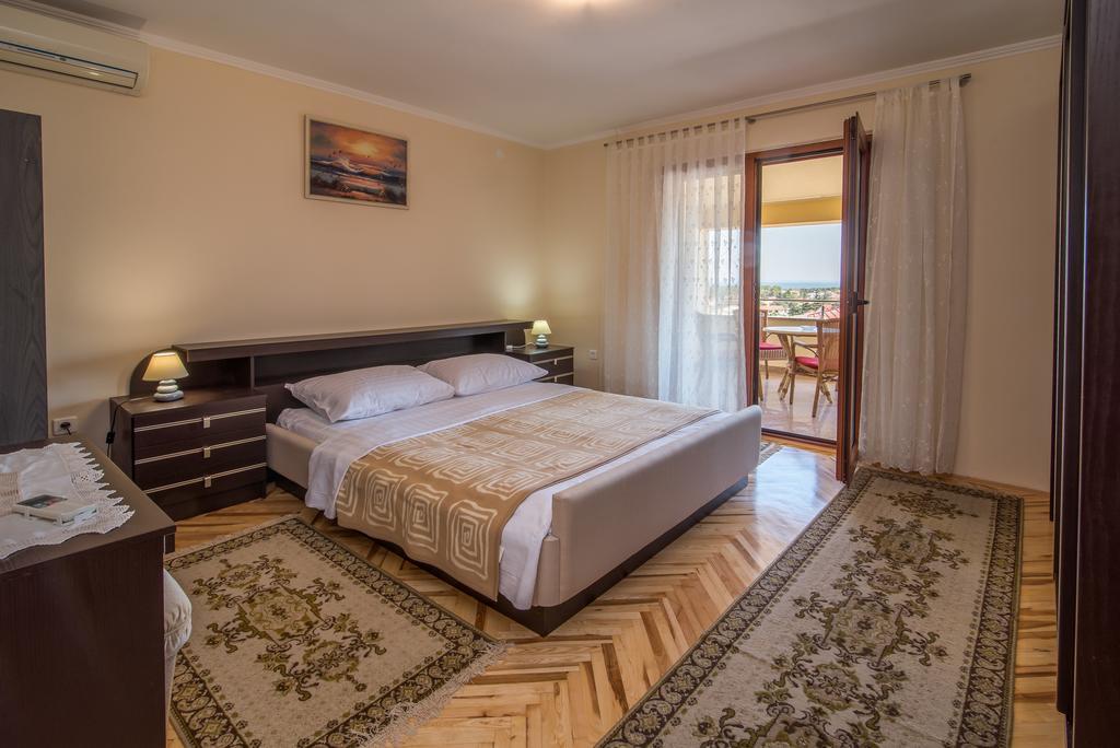 Apartman Slavko Krk Town Εξωτερικό φωτογραφία